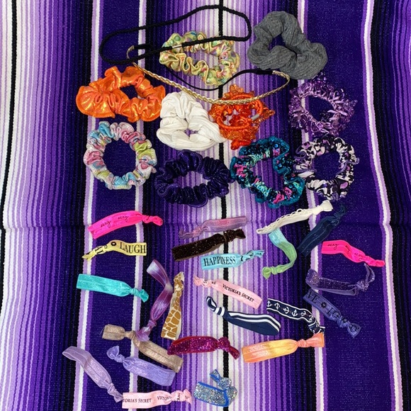 Hair Accessories! - Picture 1 of 1
